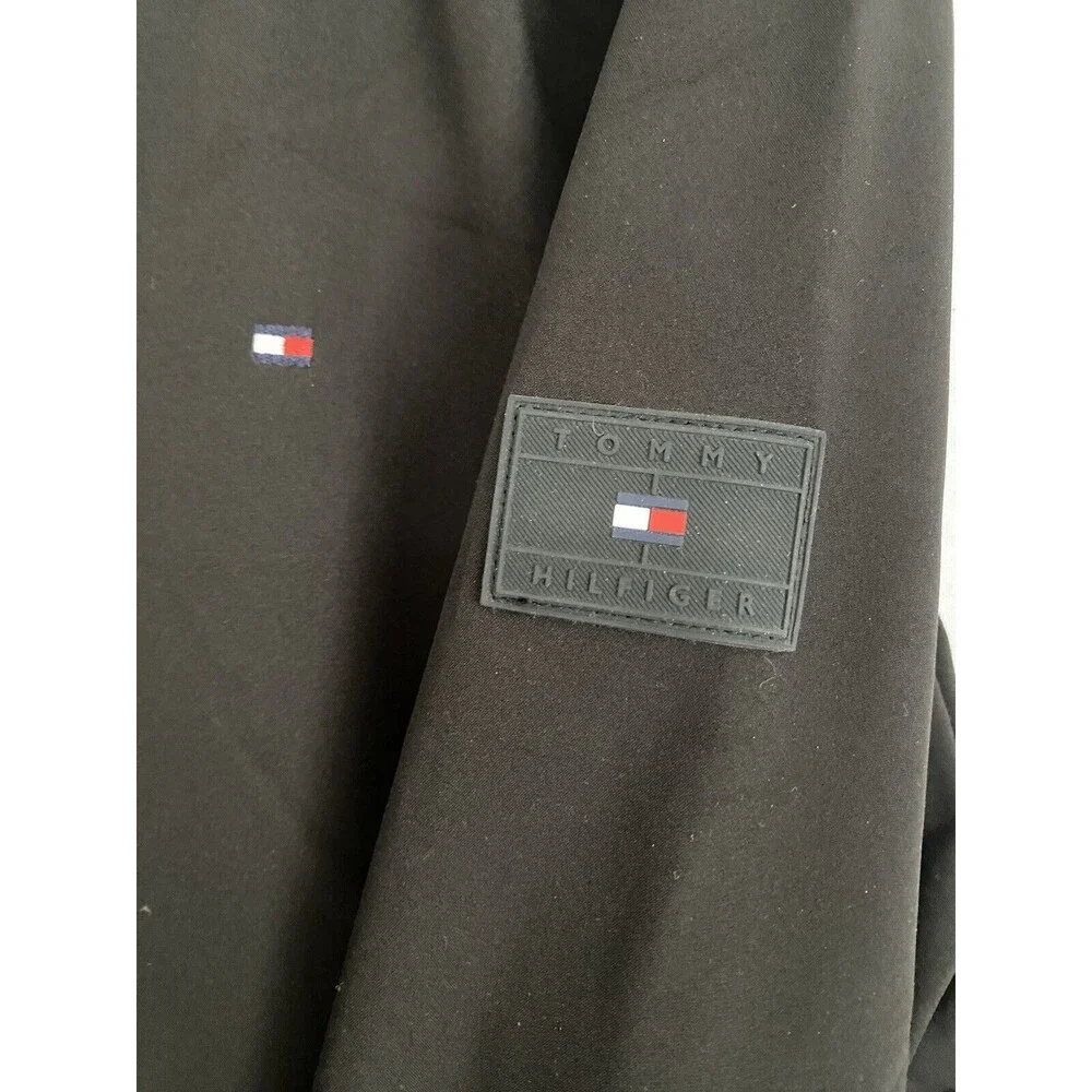 Men's Tommy Hilfiger Lightweight Jacket Black Size Large Full Zip NWT